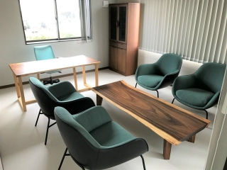 株式会社　石田建設様の新社屋へ家具をお届けしました！