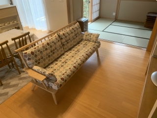 阿賀野市のT様邸へ3人掛けソファをお届けしました！