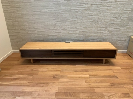 新潟市のＫ様邸へ180幅ＴＶボードをお届けしました！