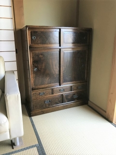 新発田市のＴ様邸へ【85幅総欅和茶棚】をお届けしました！