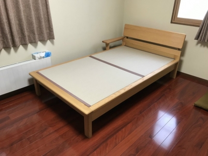 新発田市のＳ様邸へセミダブル畳ベッドをお届けしました！