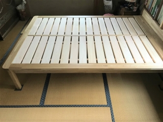 新発田市のＳ様邸へ天然木特注スノコベッドをお届けしました！