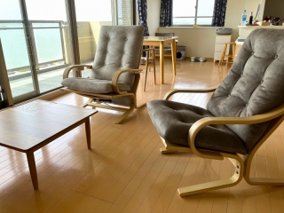 新発田市のW様邸へ腰に優しい椅子、1人掛けソファをお届けしました！