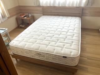新発田市のN様邸へダブルベッドをお届けしました！