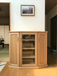 新潟市のY様邸へ110幅ナラ材特注書棚をお届けしました！